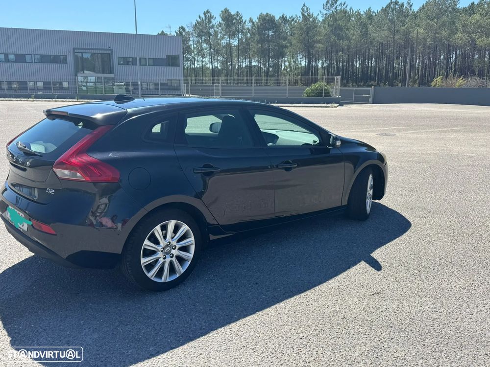 Volvo V40 1.6 D2 Kinetic - 2