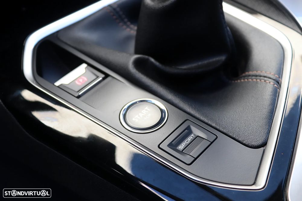 Peugeot 3008 1.5 BlueHDi GT Line - 22