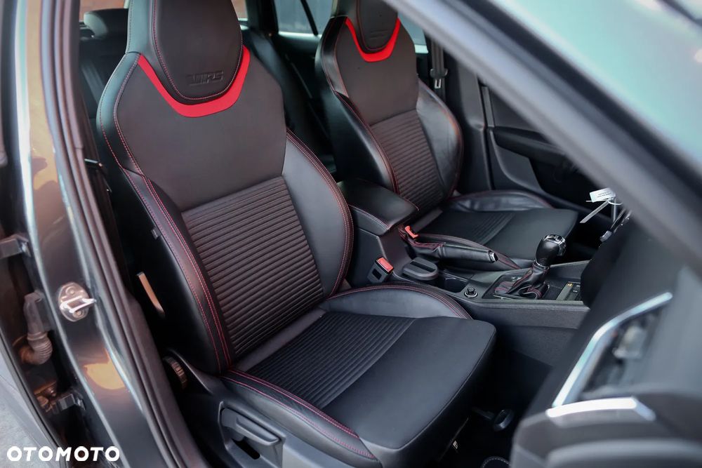 Skoda Octavia 2.0 TDI DSG RS - 25