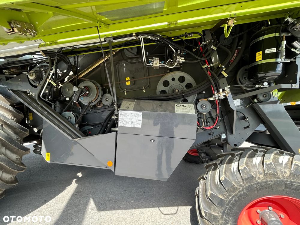 Claas Tucano 440 - 12