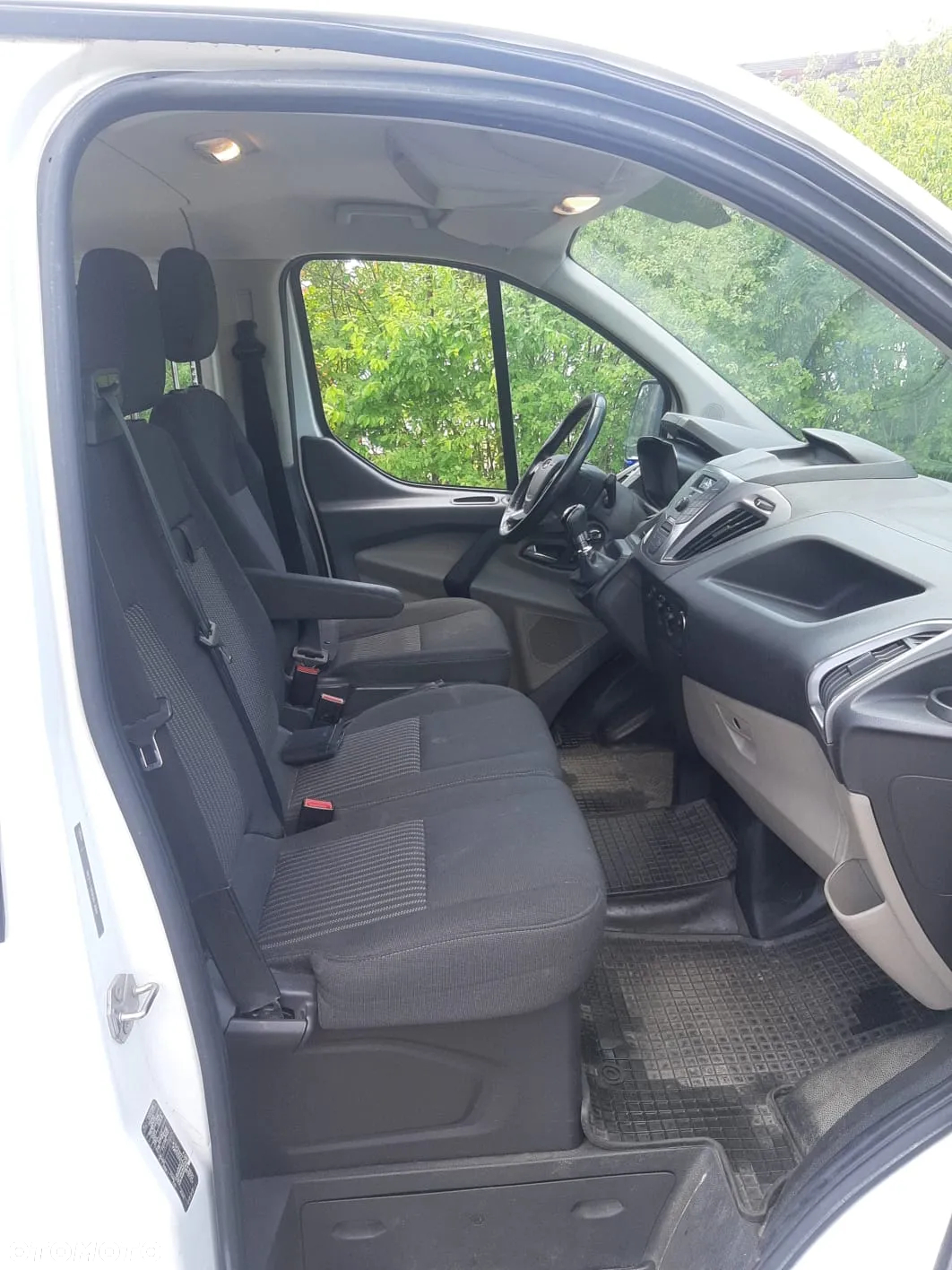Ford Transit Custom 290 L2H1 Limited - 6