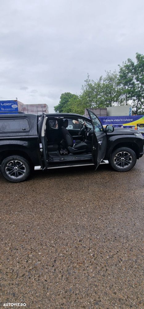 Mitsubishi L200 Double Cab 2.2 DI-D M/T Instyle - 19