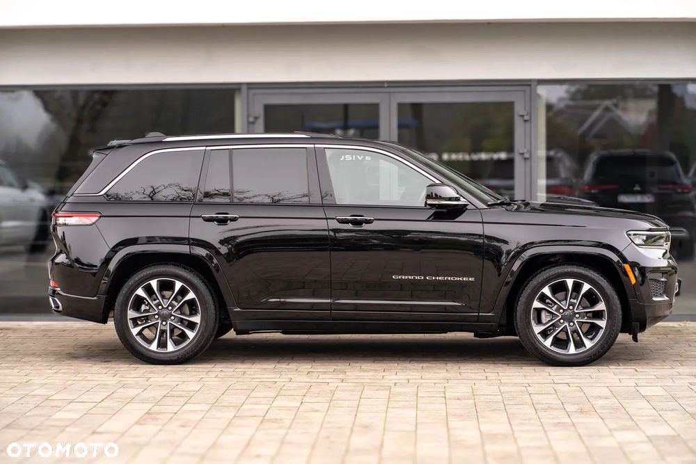 Jeep Grand Cherokee - 10