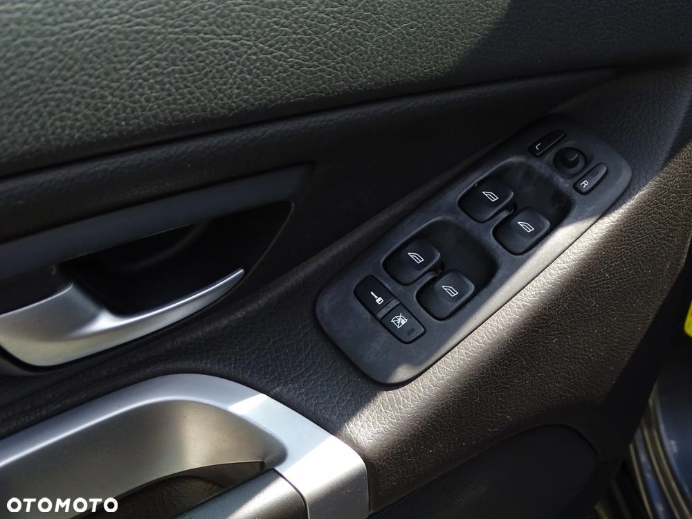 Volvo XC 90 - 19