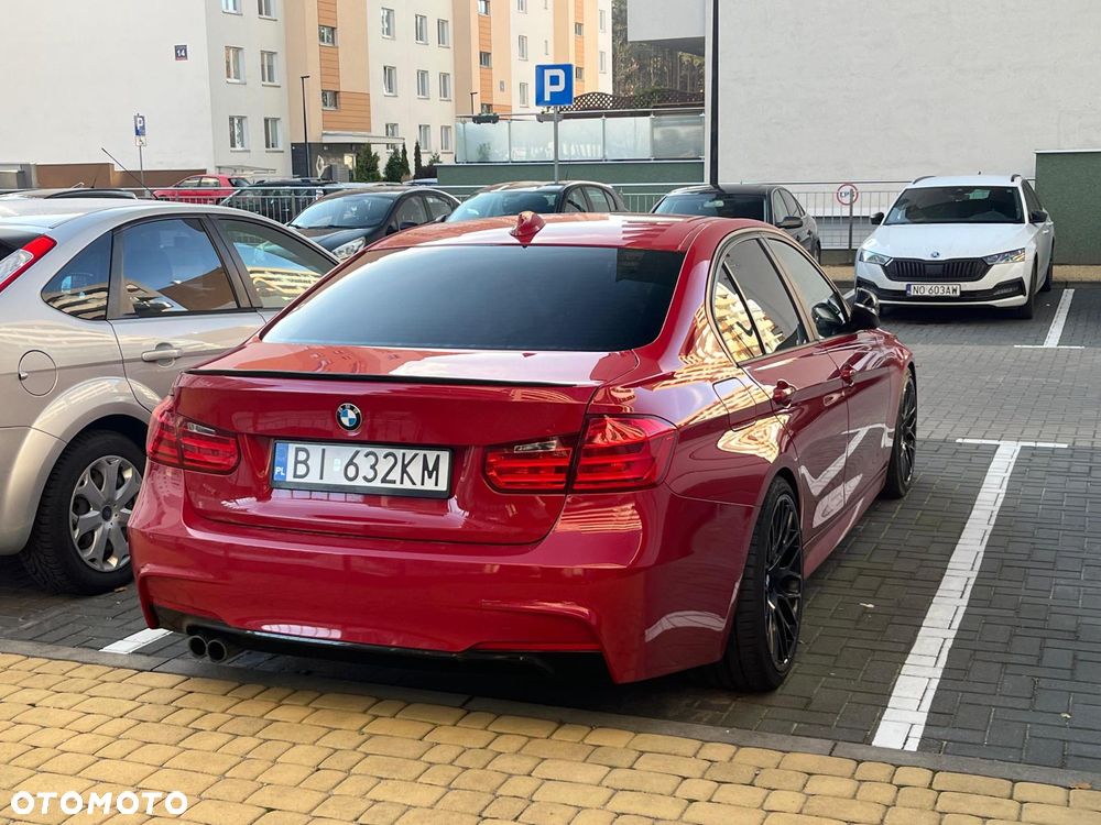BMW Seria 3 328i - 11
