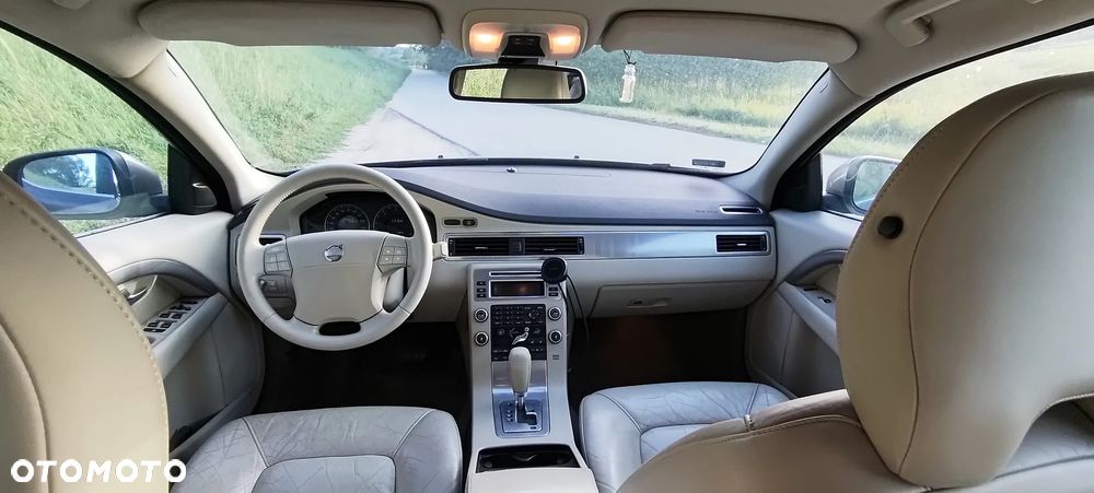Volvo S80 D5 Momentum - 1