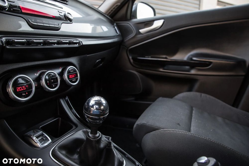 Alfa Romeo Giulietta 1.4 TB 16V Super - 12
