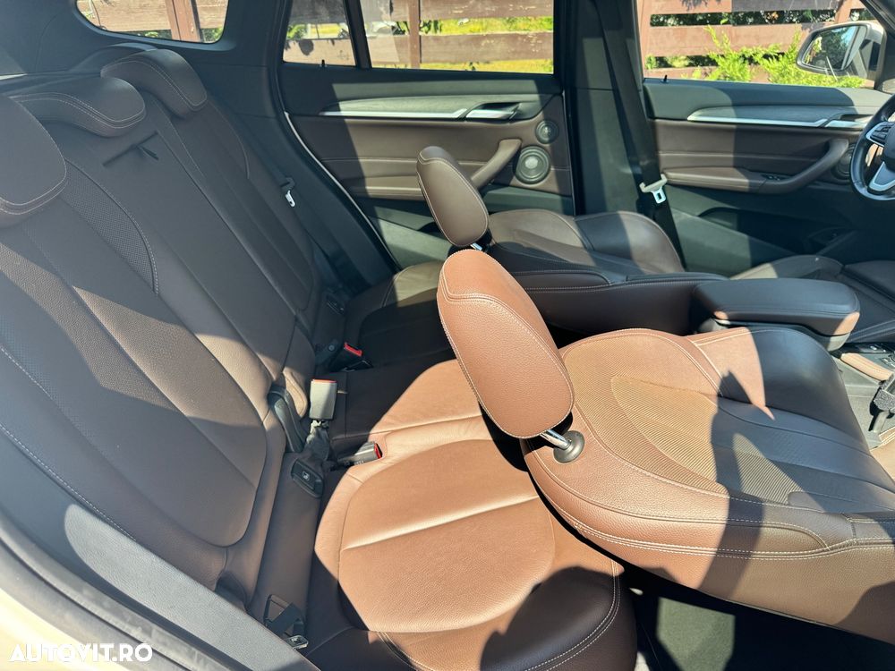 BMW X1 xDrive18d Aut. xLine - 33