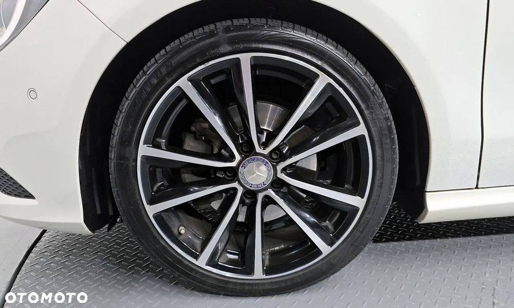 Mercedes-Benz CLA - 19