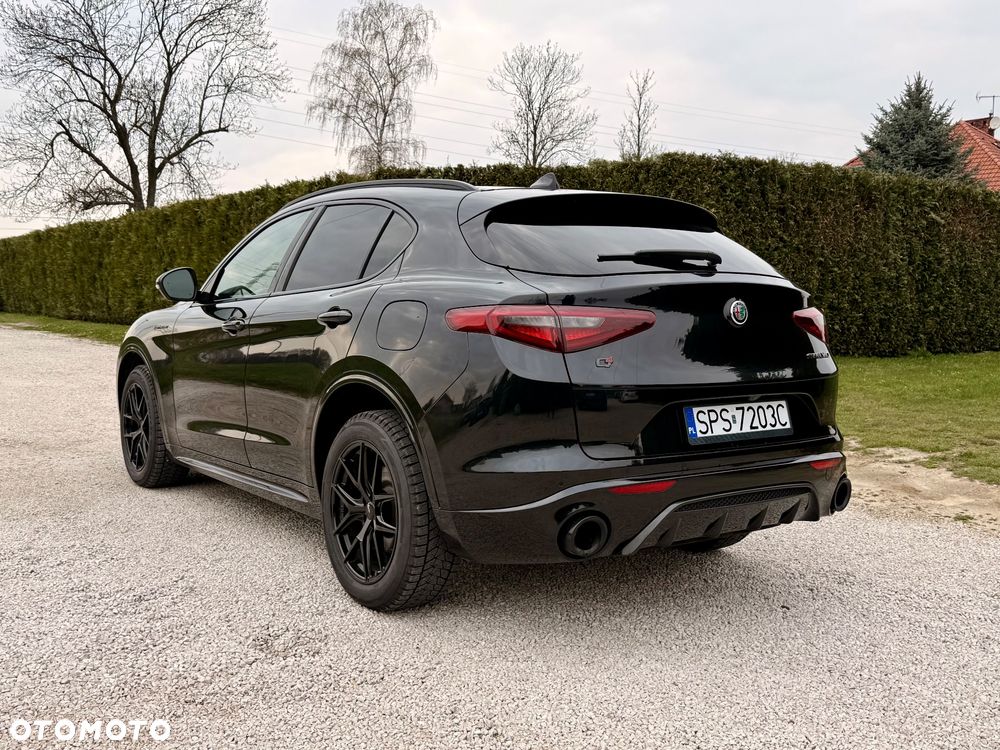 Alfa Romeo Stelvio 2.0 Turbo 16V AT8-Q4 Estrema - 7