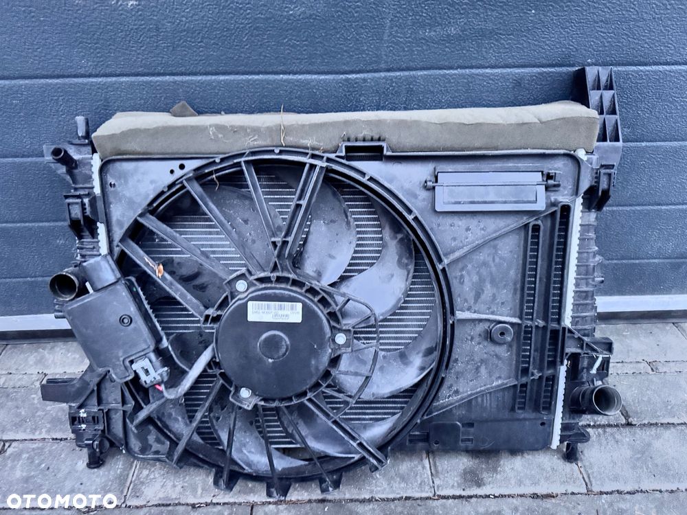 FORD CONNECT MK2 LIFT CHŁODNICE WENTYLATRO 1.5 TDCI - 2