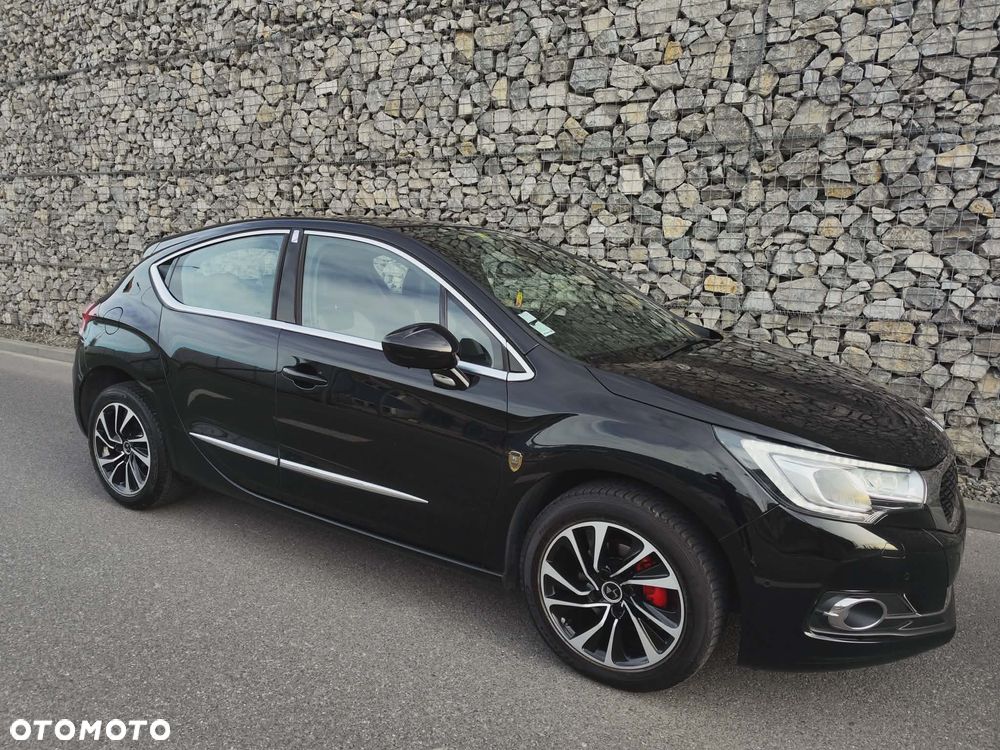 DS Automobiles DS 4 - 10