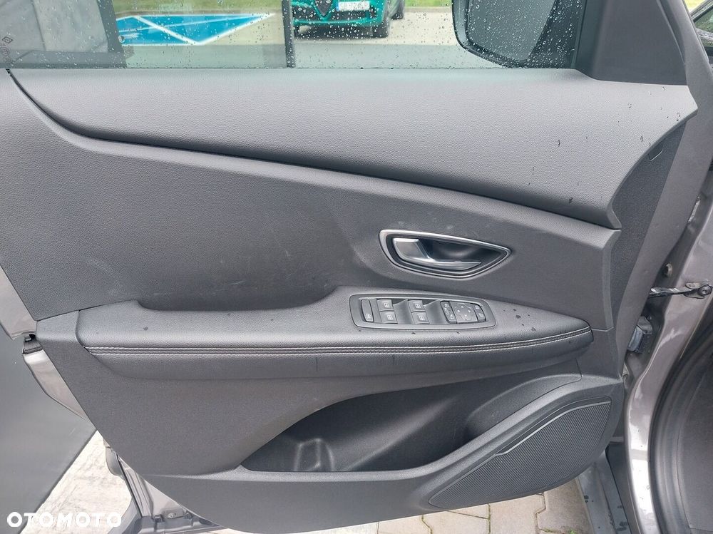 Renault Scenic 1.7 Blue dCi Zen - 12