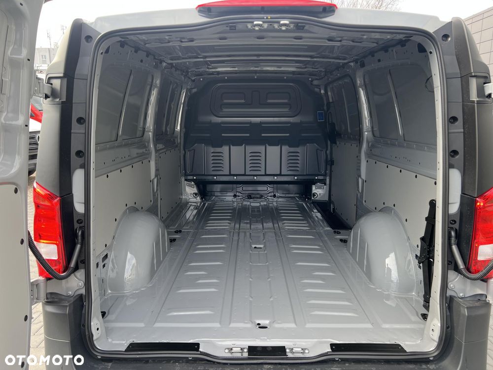 Mercedes-Benz Vito - 8