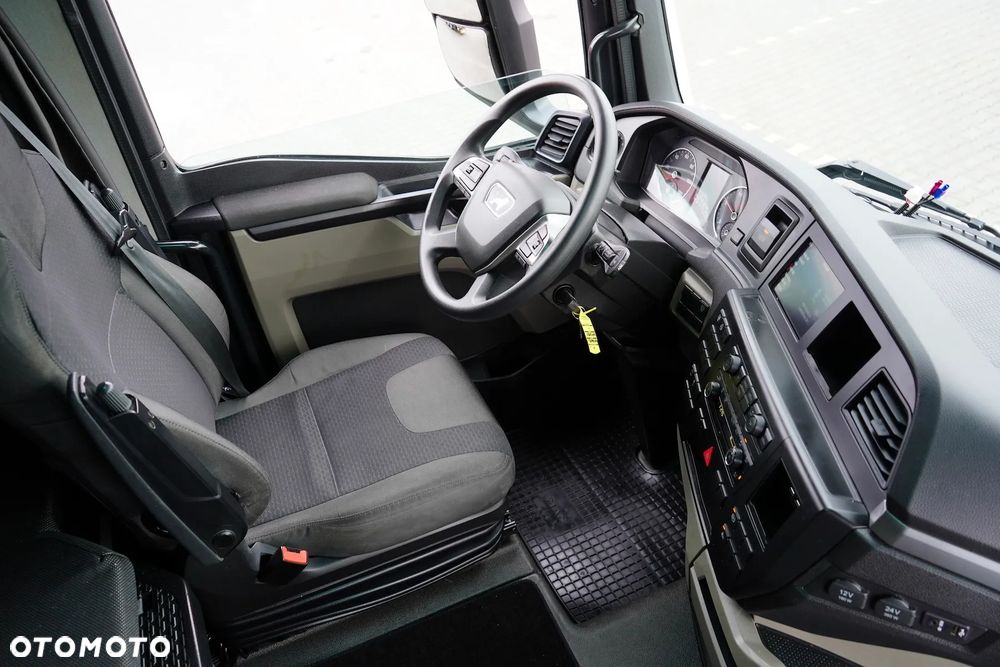 MAN TGX / 18.470 / E 6 / GM / ZESTAW PRZEJAZDOWY 120 M3 / ŁAD. 14 815 KG / RETARDER - 13