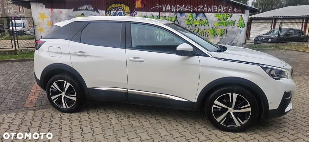 Peugeot 3008 1.5 BlueHDi Allure S&S EAT8 - 5