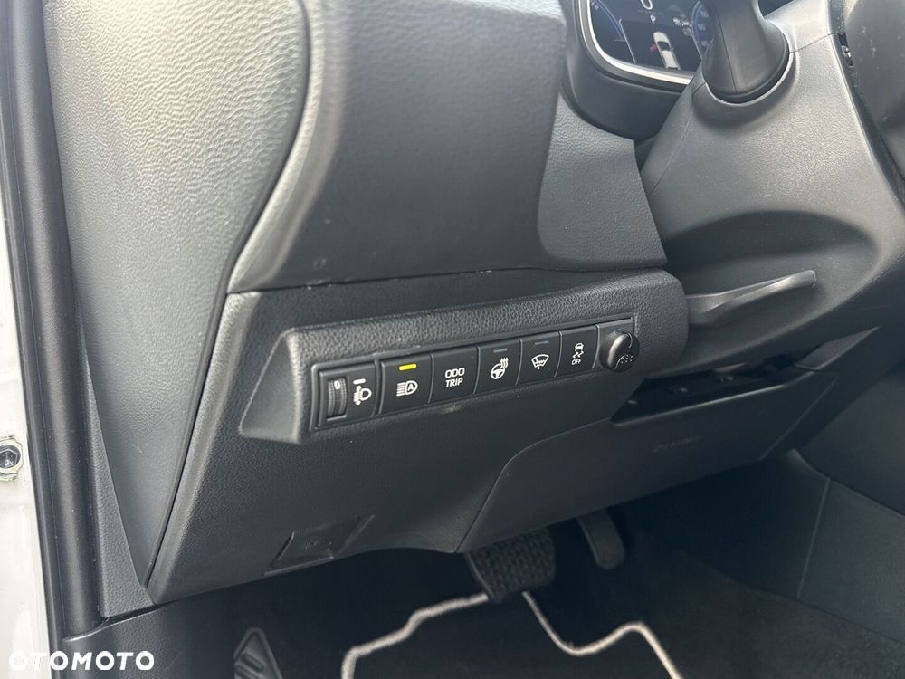 Toyota Corolla 1.8 Hybrid Comfort - 20