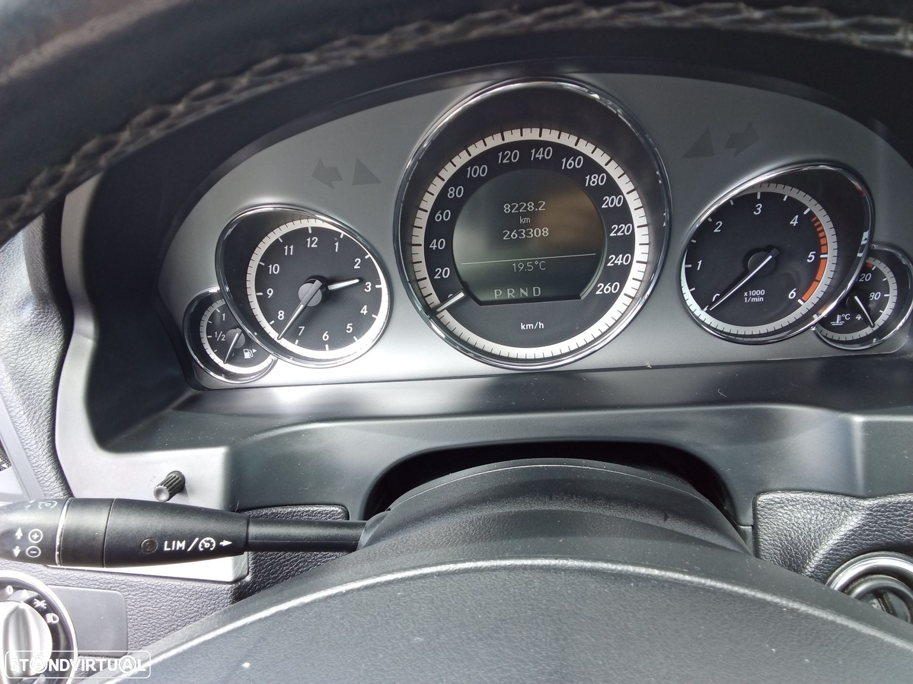 Mercedes-Benz E 250 CDi Avantgarde BlueEfficiency Auto. - 11