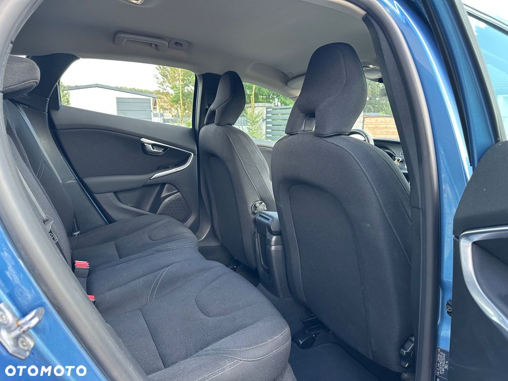 Volvo V40 T2 Drive-E Kinetic - 11