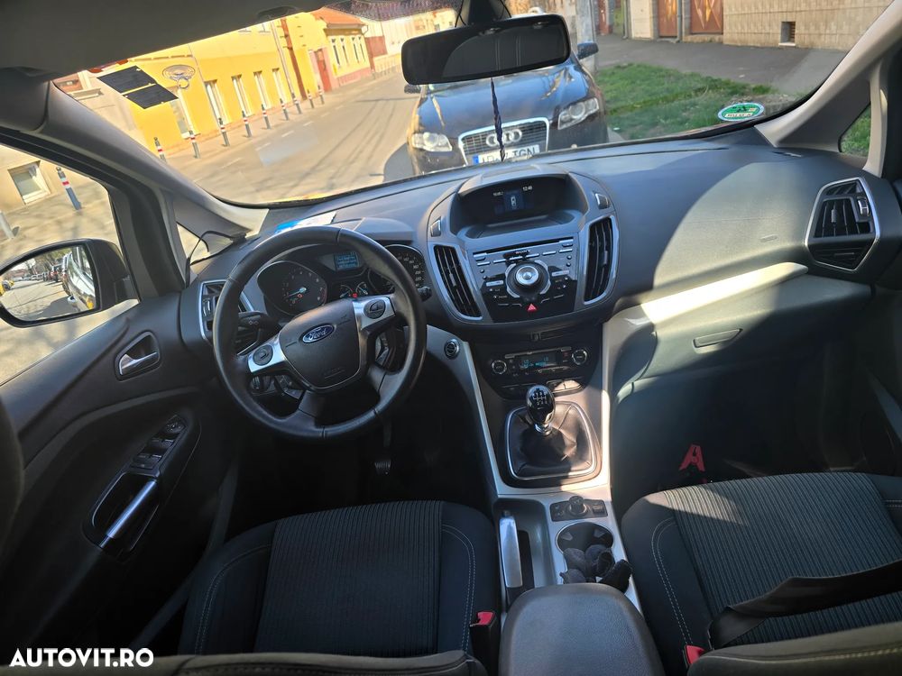 Ford Grand C-Max 1.6 EcoBoost Titanium - 6