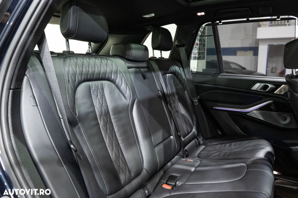 BMW X5 xDrive40i - 7