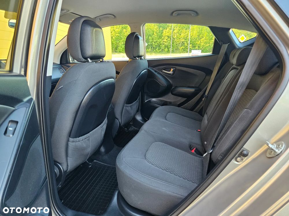 Hyundai ix35 1.7 CRDi Comfort 2WD - 27