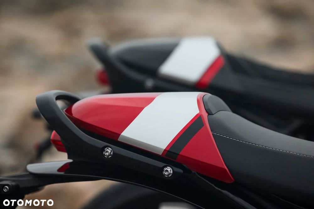 Triumph Speed Twin - 11