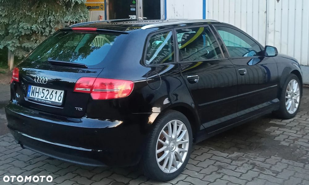 Audi A3 Sportback 2.0 TDI DPF Attraction S tronic - 2