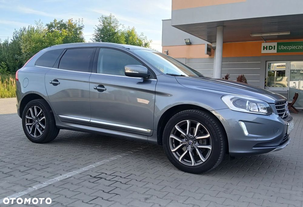 Volvo XC 60 - 6