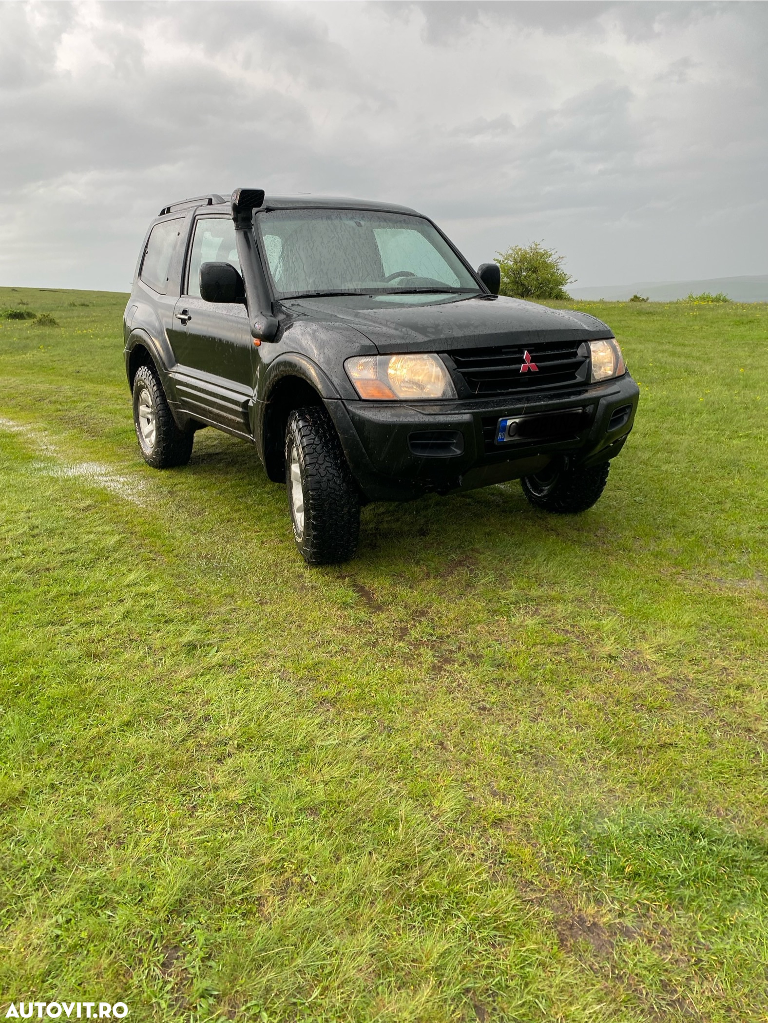 Mitsubishi Pajero Metal Top 2.5 TD GL - 14