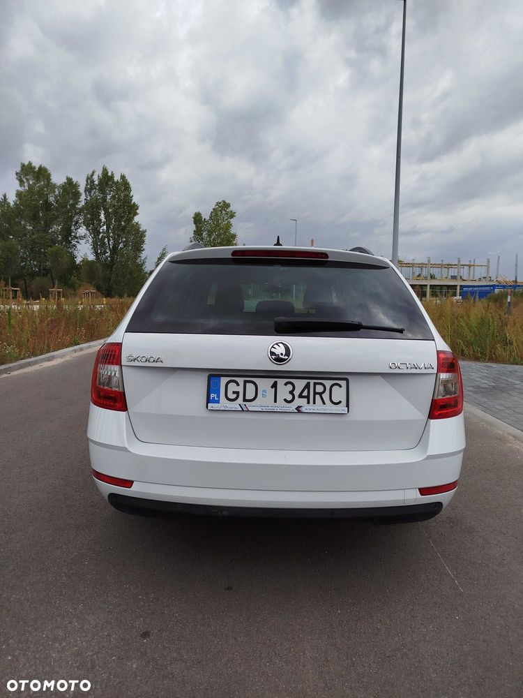 Skoda Octavia - 3