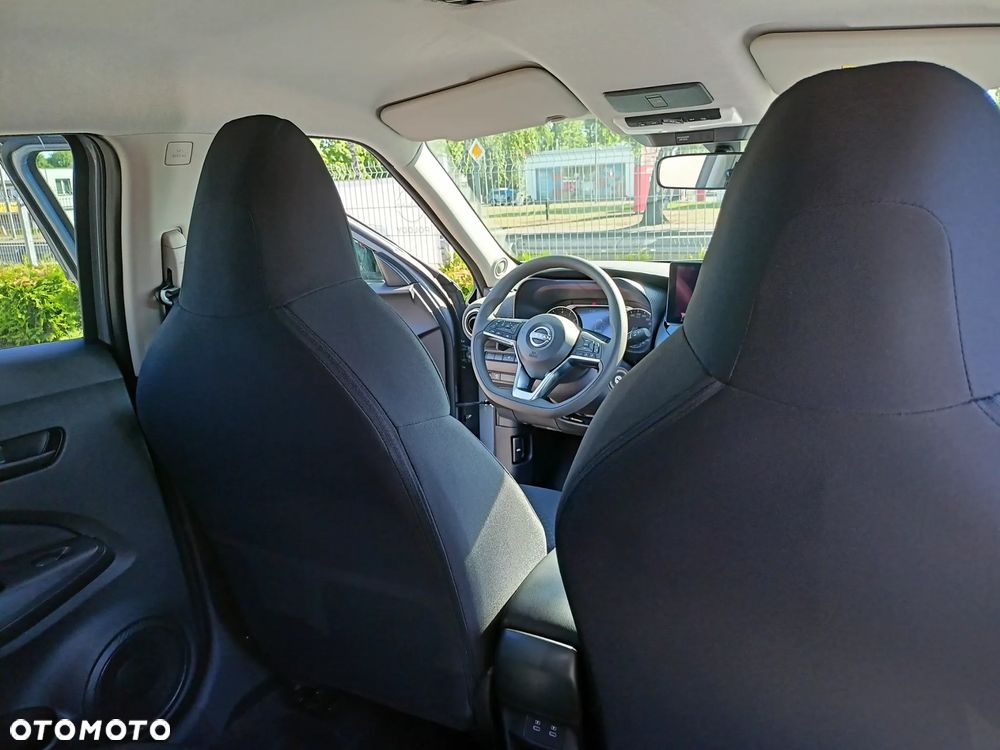 Nissan Juke 1.0 DIG-T Acenta DCT - 24