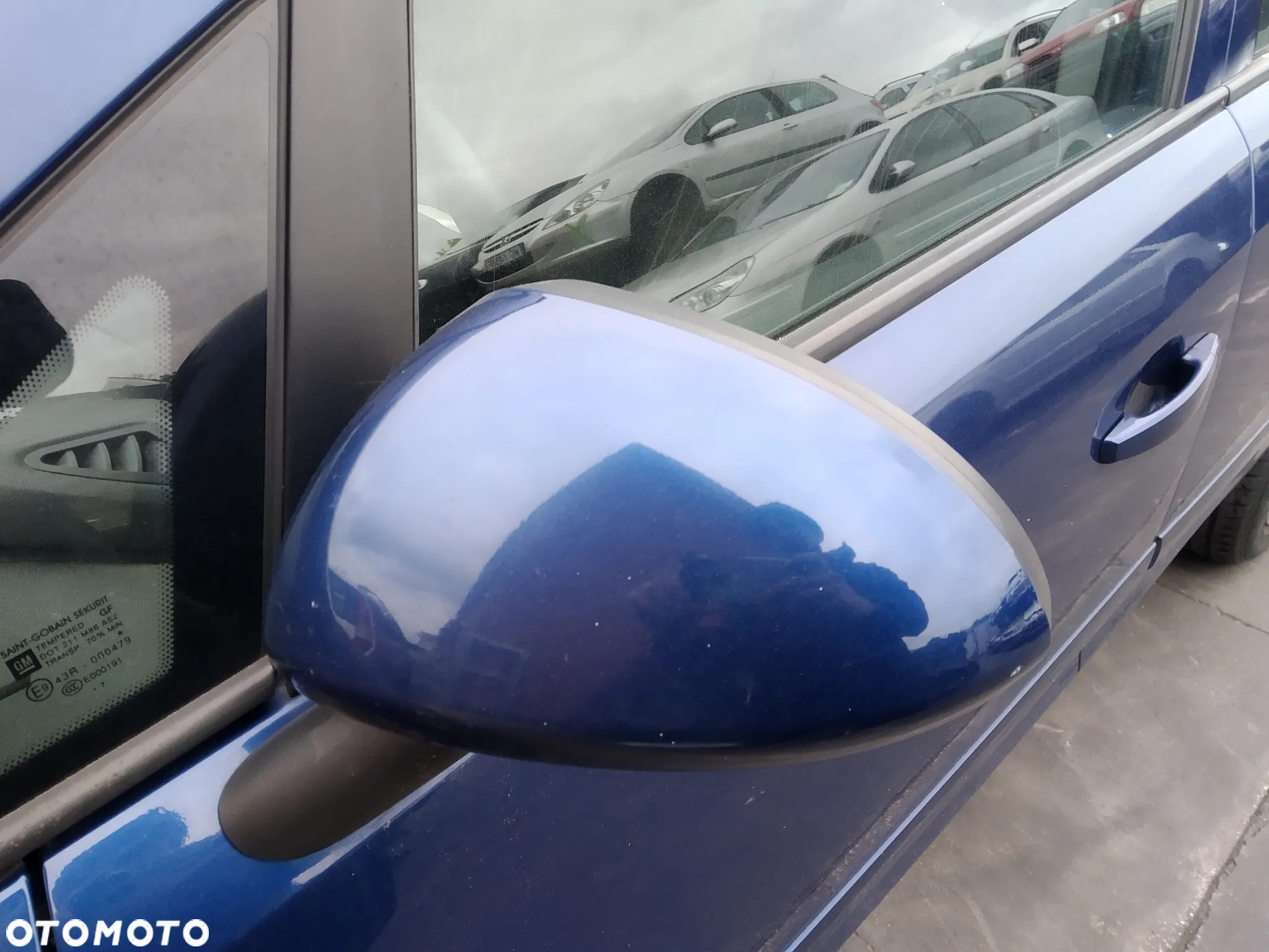 OPEL CORSA D 06 - 11 1.2 Z12XEP LAMPA PRZÓD LEWA PRAWA - 20