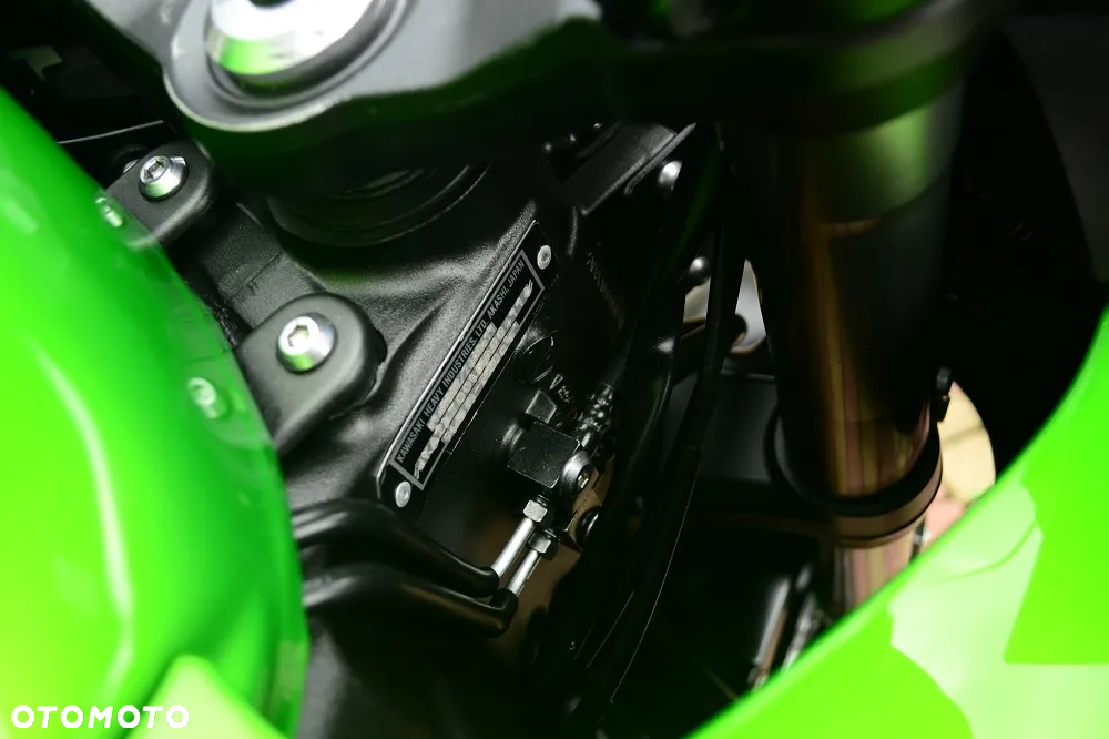 Kawasaki Ninja 1000 SX - 5