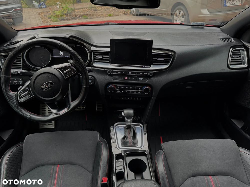 Kia ProCeed 1.6 T-GDI GT DCT - 8