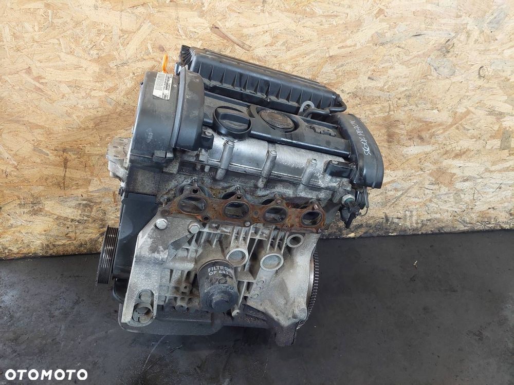 SILNIK BENZYNOWY SŁUPEK SKODA PRAKTIK ROOMSTER 1.4 16V BXW - 1