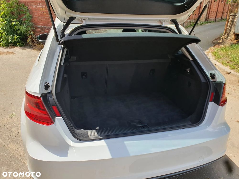 Audi A3 Sportback 1.6 TDI sport - 24