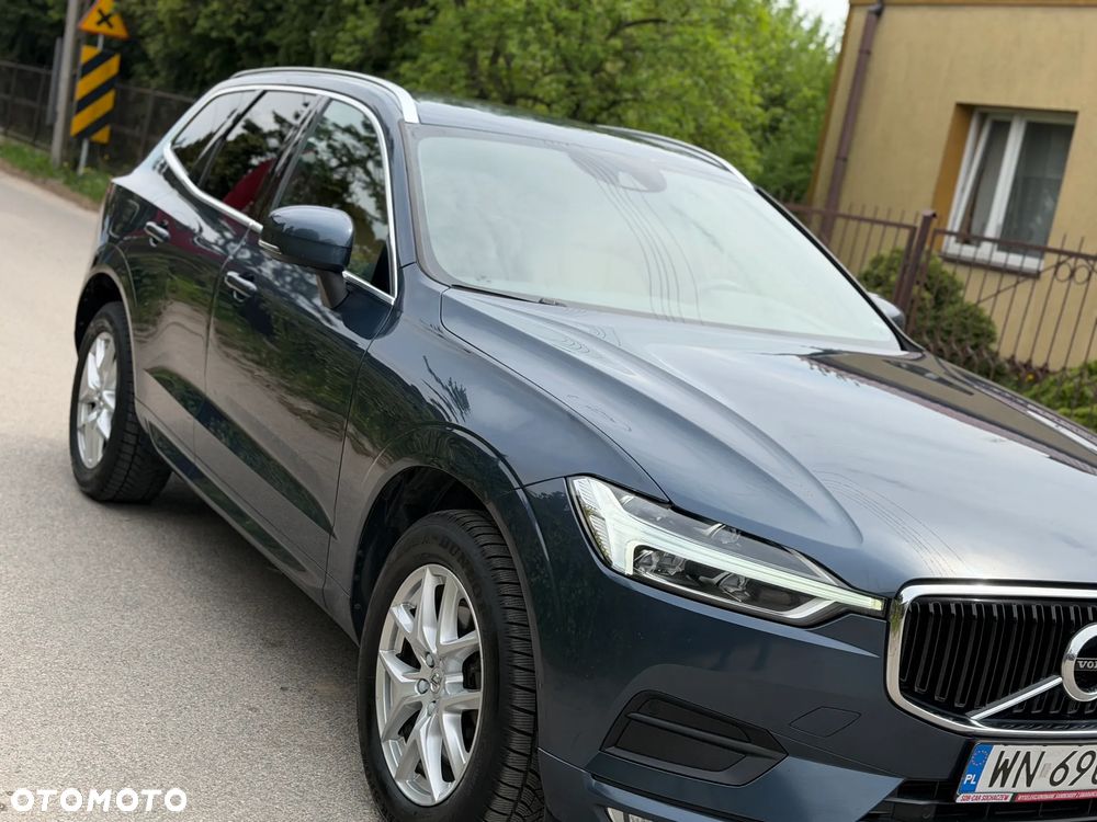 Volvo XC 60 T4 Momentum Pro - 37