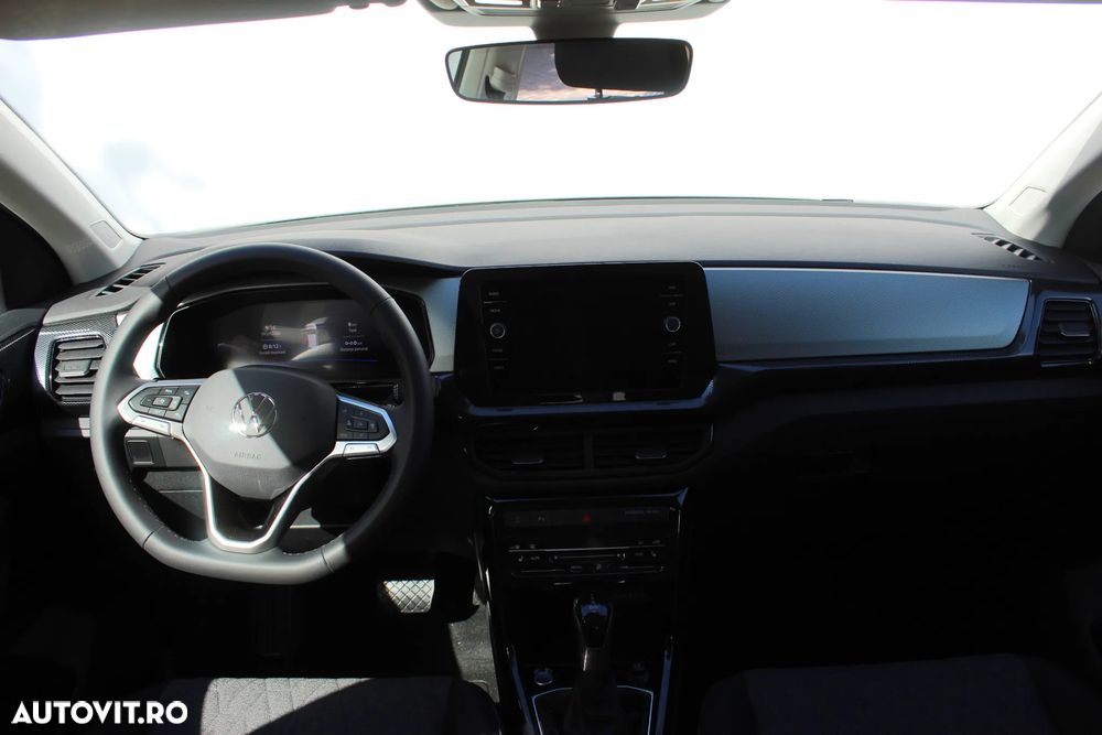 Volkswagen T-Cross - 14