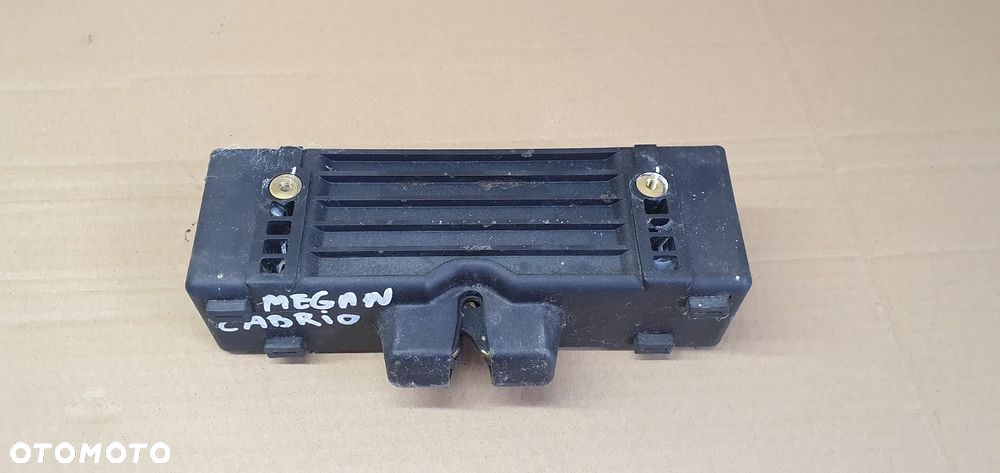 Zamek klapy bagażnika Renault Megane II Cabrio 8200468715 - 3