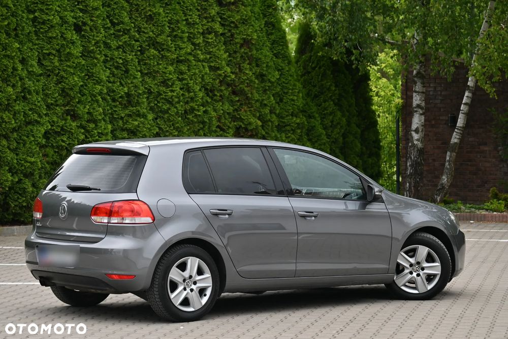 Volkswagen Golf 1.4 TSI DSG Individual - 21