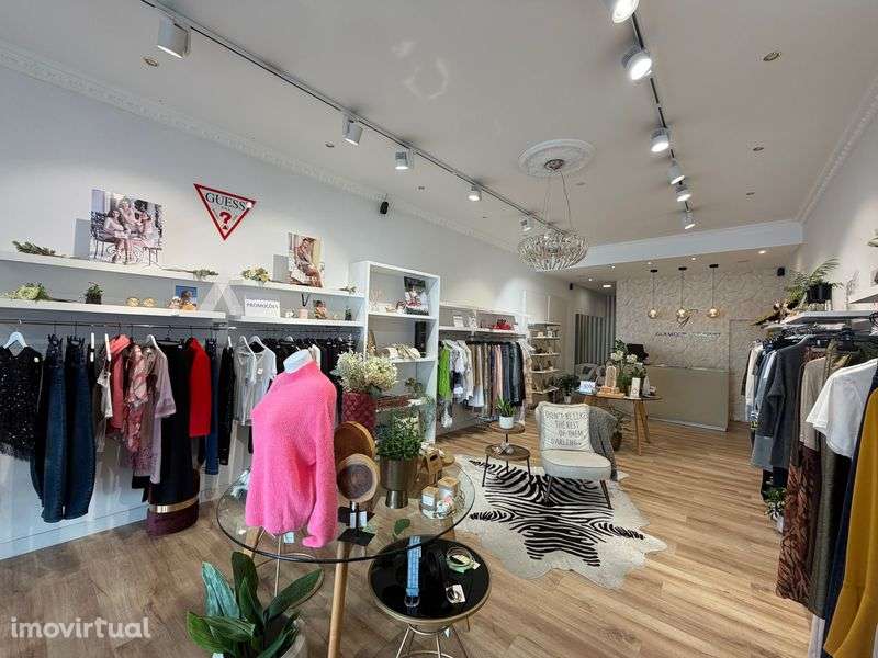 Loja Albufeira Estrada de Sta Eulália - Grande imagem: 4/6