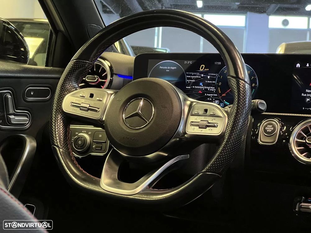 Mercedes-Benz A 250 e 8G-DCT AMG Line - 19