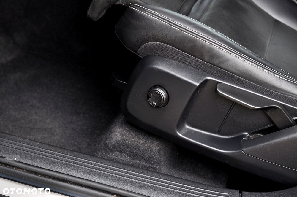 Volvo XC 40 - 26