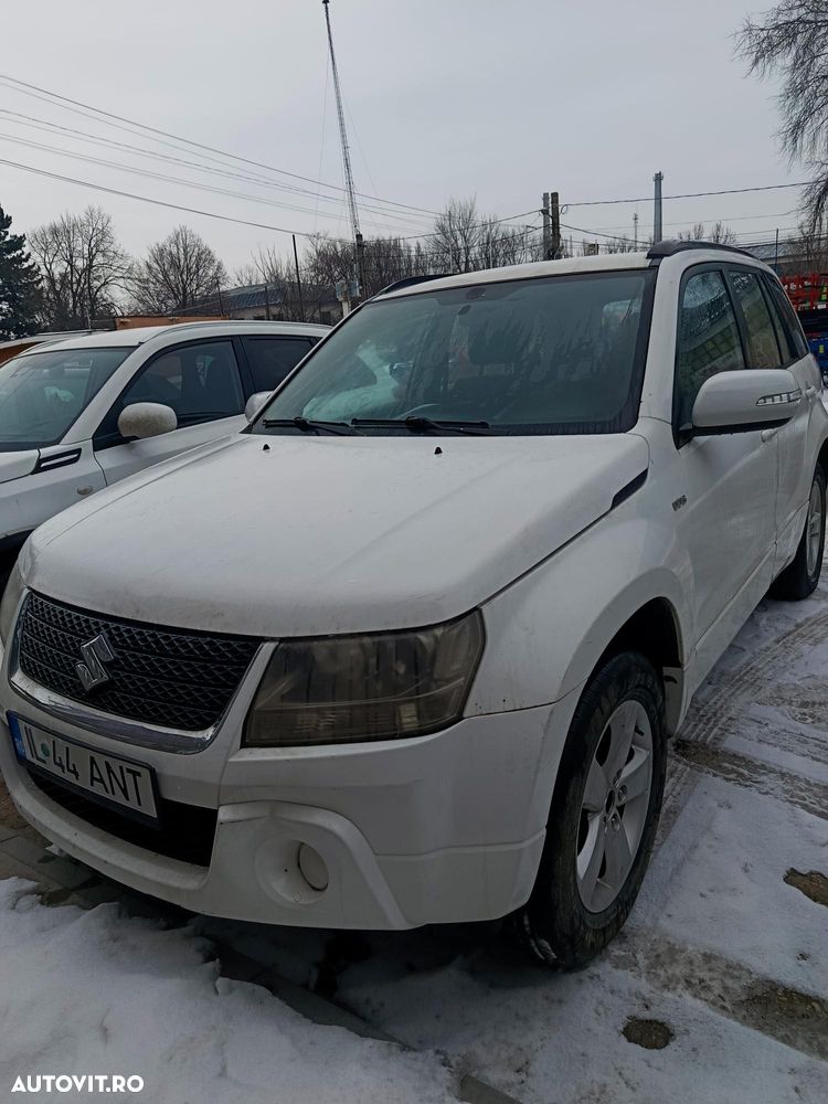 Suzuki Grand Vitara - 1