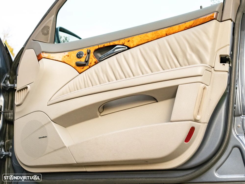 Mercedes-Benz E 500 Elegance 4-Matic - 10