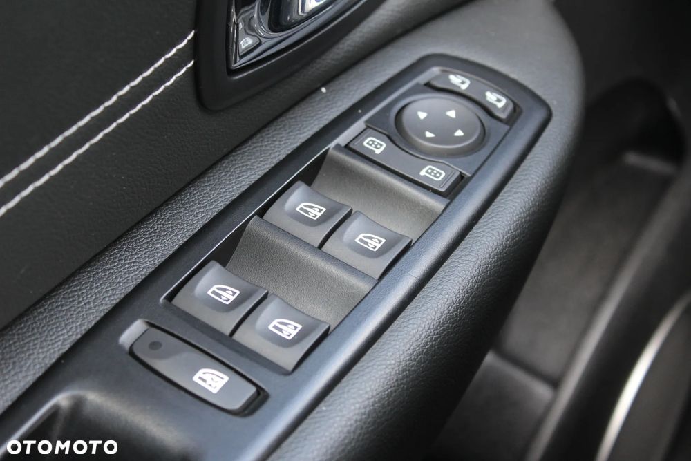 Renault Scenic Energy dCi 110 S&S Paris - 25
