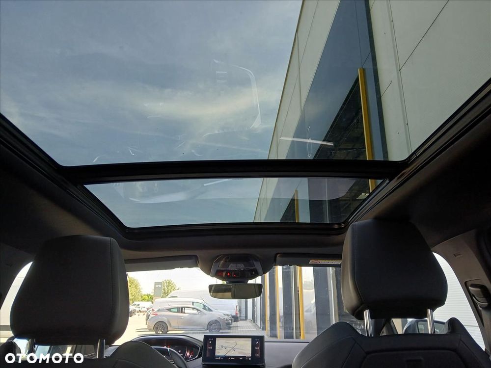 Peugeot 5008 1.6 PureTech GT S&S EAT8 - 11