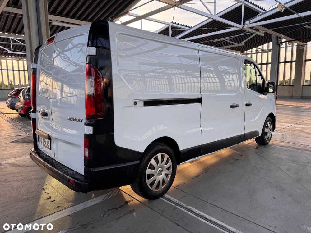 Renault Trafic III - 10