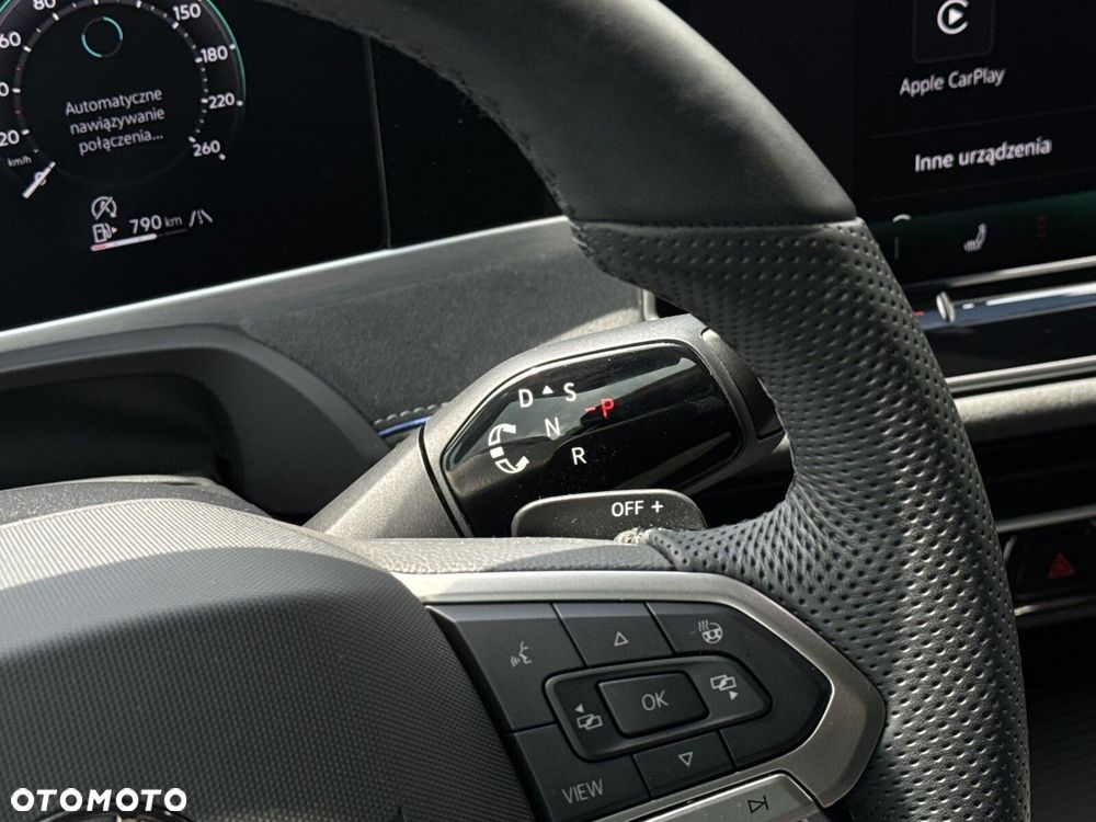 Volkswagen Passat Variant 2.0 TSI R-Line Plus DSG - 15